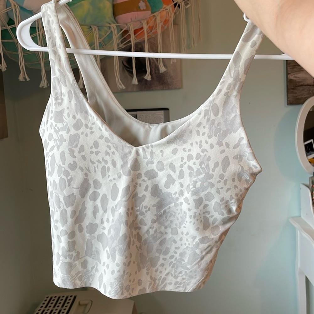 Lululemon tank